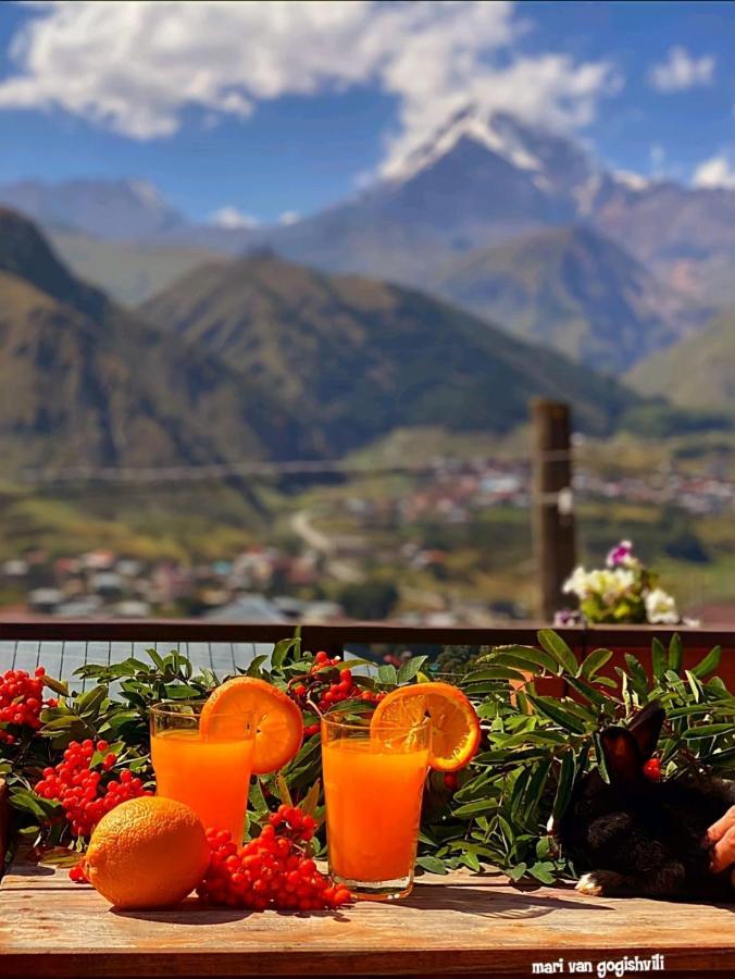 Hotel Kazbegi 1963 Екстер'єр фото